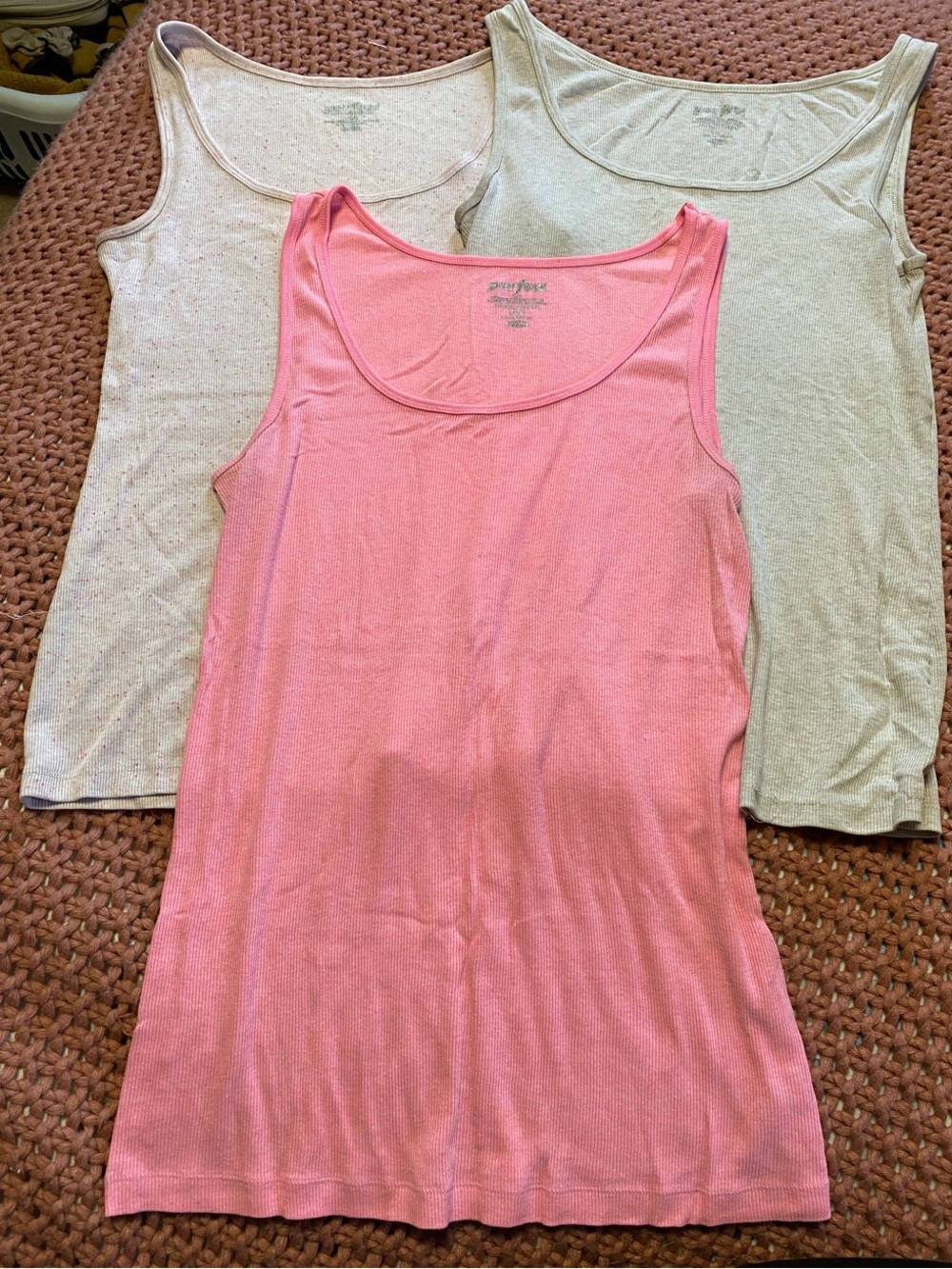 Set of 3 Perfect Style Tank Tops